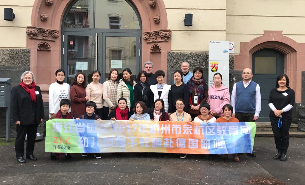 Interkultureller Austausch – Kita-Leiterinnen aus Hangzhou, China, zu Gast an der Sophie-Scholl-Schule